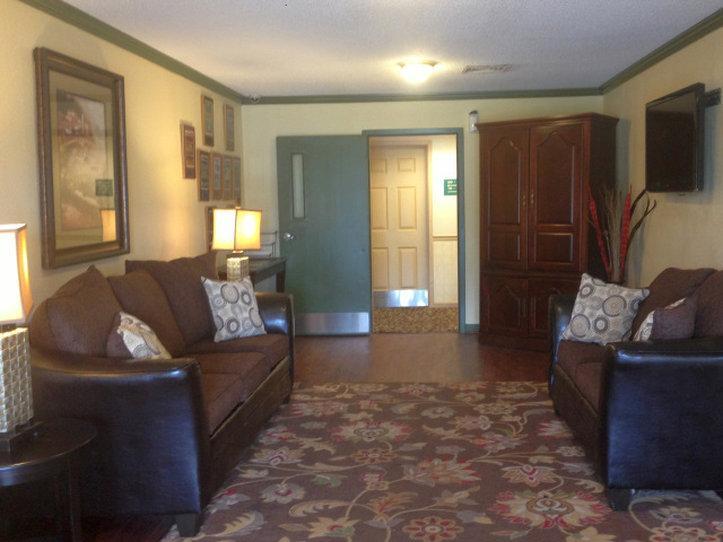 Intown Suites Extended Stay Decatur Al 外观 照片