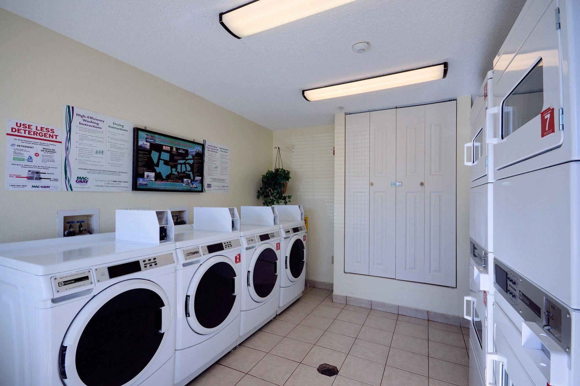 Intown Suites Extended Stay Decatur Al 外观 照片